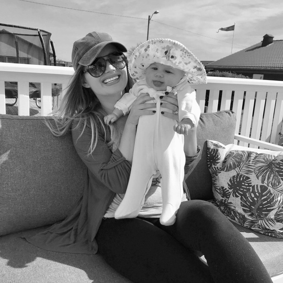 Meet your Posher, Elin - Picture 11 of 11